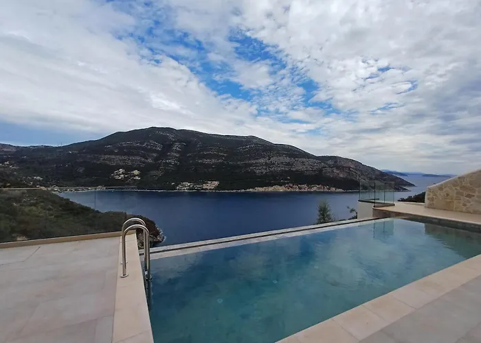 Maradato * Mikros Gialos